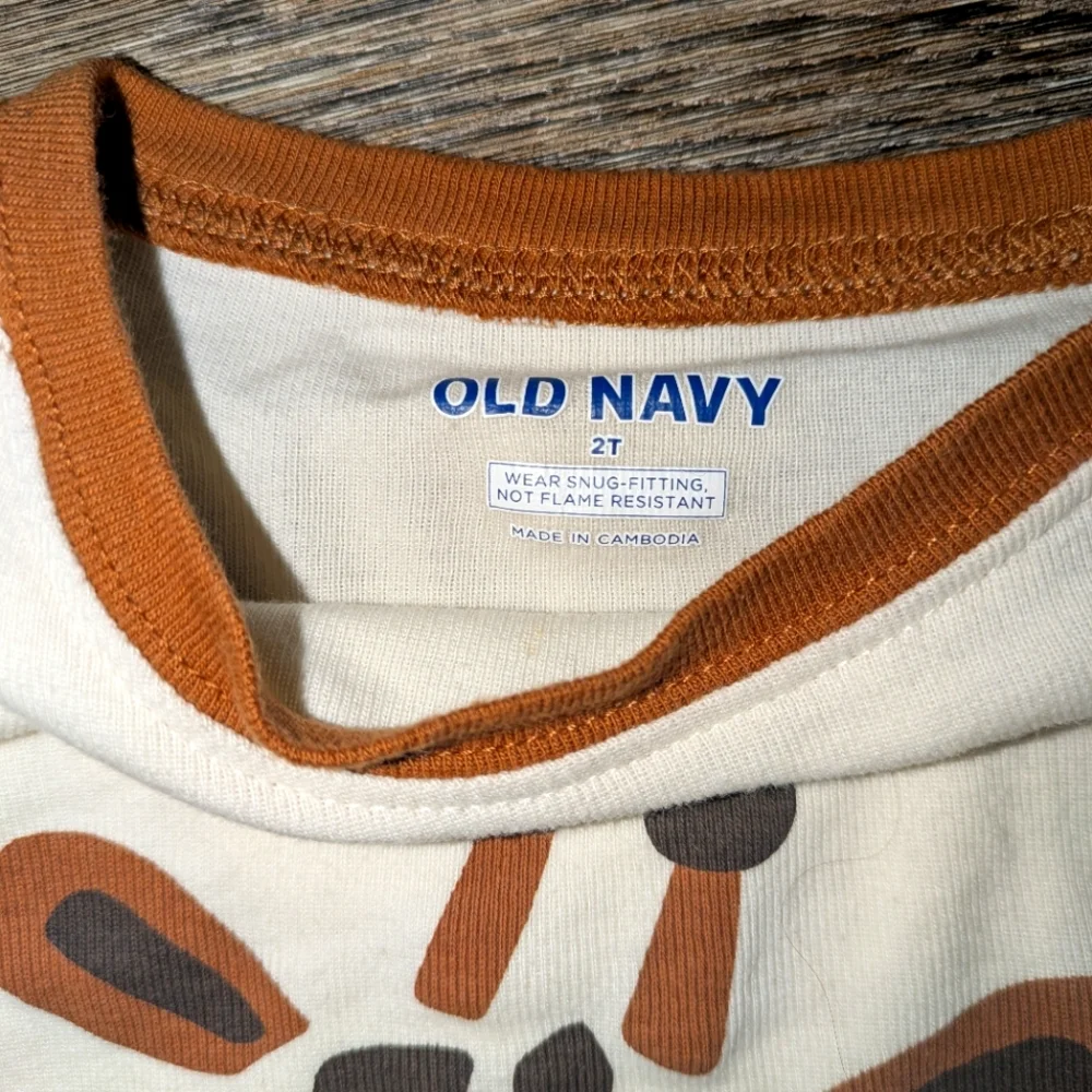 Old Navy Animal‎ Pajamas Giraffe Zebra Long Sleeve 2T Set Of 2